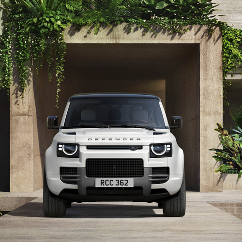2027 Land Rover Defender 90 Vertex Front View